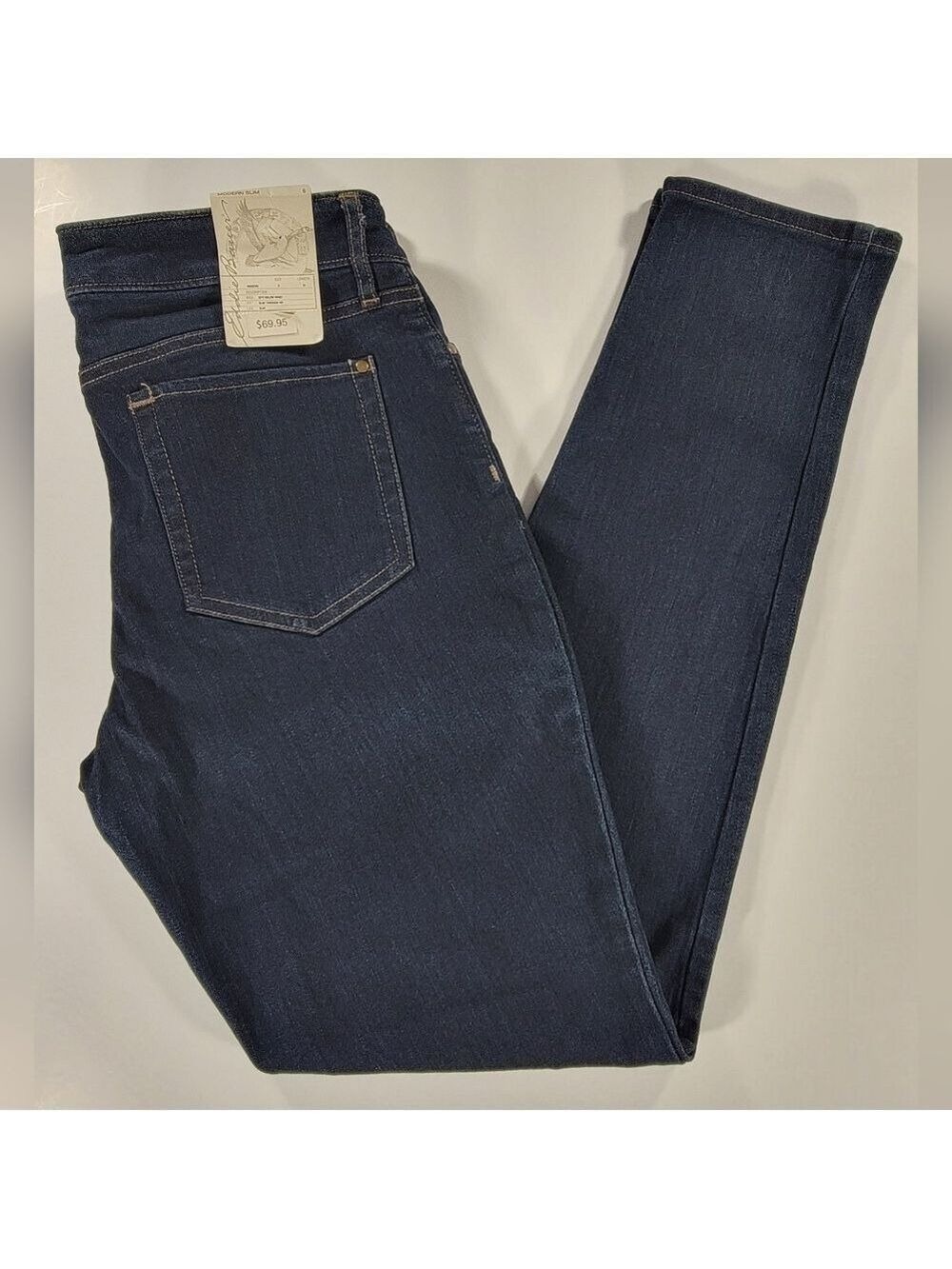 NEW Eddie Bauer Jeans Women’s 6 X 31 Blue Modern Slim Stretch Denim Tapered NWT
